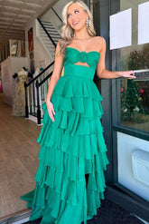 A-Line Strapless Tiered Green Formal Dress V-Neck Layered Prom Gown Chiffon